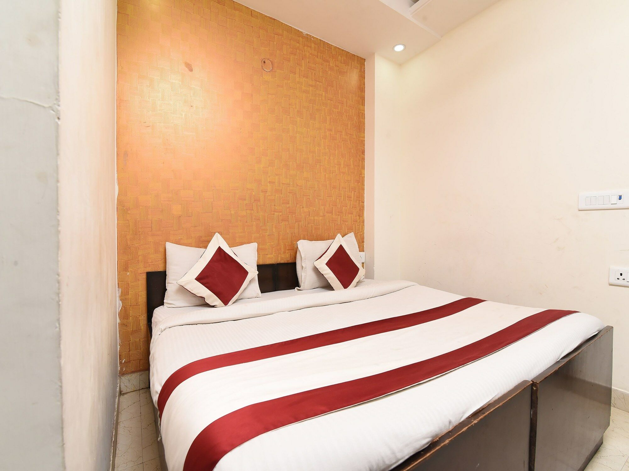 Oyo 24178 Hotel Vrindavan Regency Bikaner Ngoại thất bức ảnh